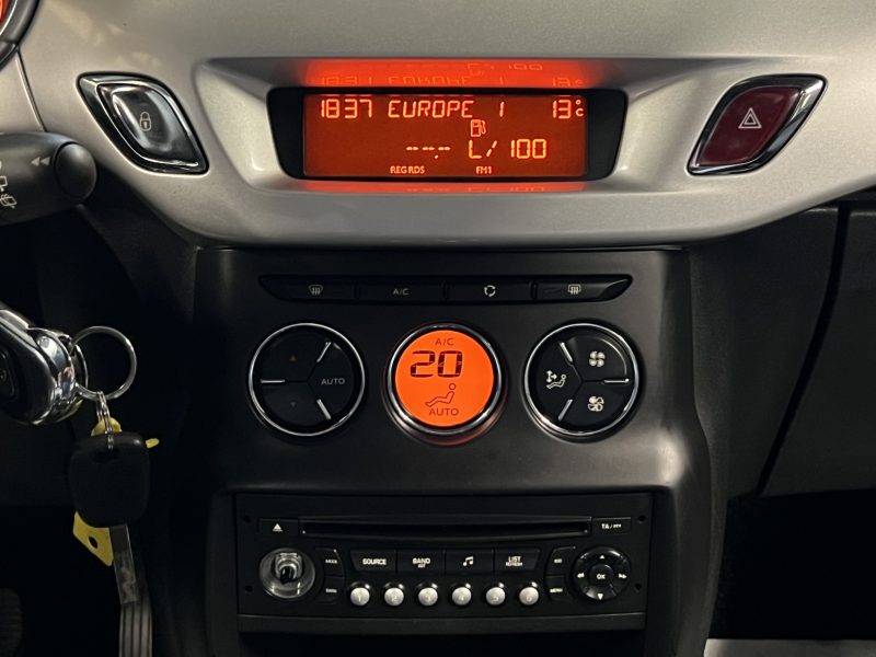 CITROEN DS3 CHIC 1.4 VTI 95 Cv BOITE AUTOMATIQUE / 41 100 Kms CRIT AIR 1 - GARANTIE 1 AN