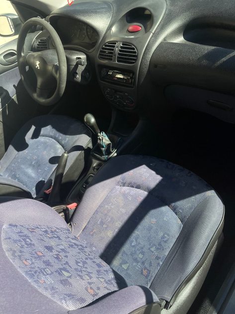 PEUGEOT 206 2000
