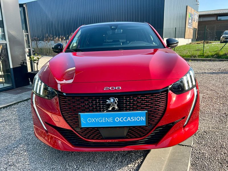 PEUGEOT 208 2020