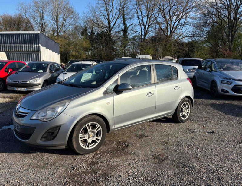 OPEL CORSA 2011
