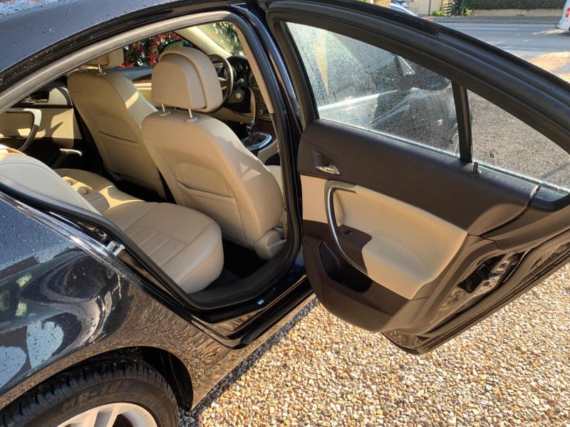 OPEL INSIGNIA A 2009 2.0 CDTI 131cv