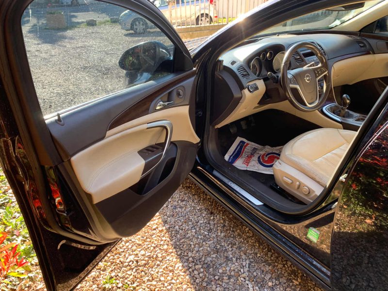 OPEL INSIGNIA A 2009 2.0 CDTI 131cv