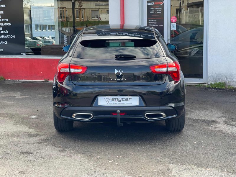 CITROEN DS5 2.0 HDi FAP SO CHIC 16V 163 ch GARANTIE 6 MOIS