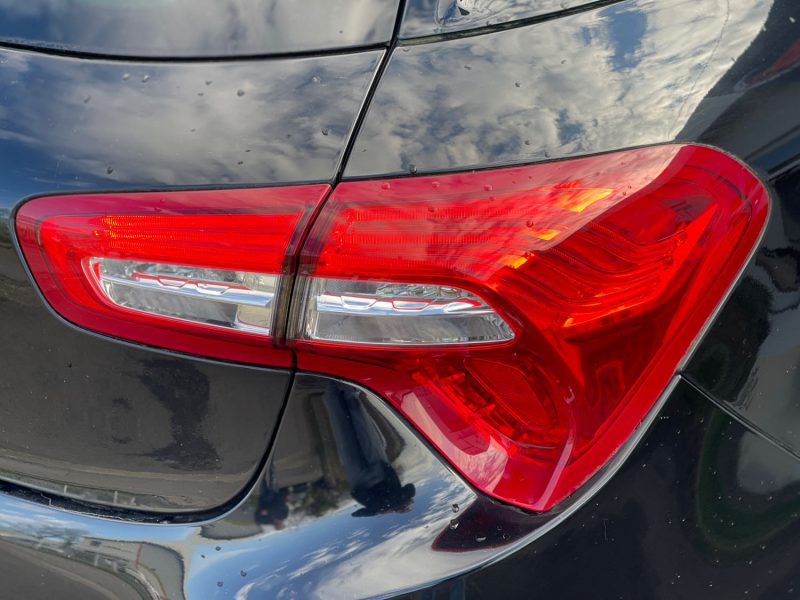 CITROEN DS5 2.0 HDi FAP SO CHIC 16V 163 ch GARANTIE 6 MOIS