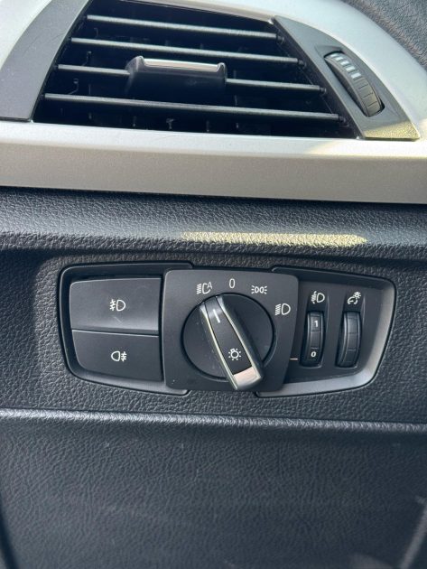 BMW  116i 2012 136cv / Chaine Neuve / CT OK / Sieges Chauffants 