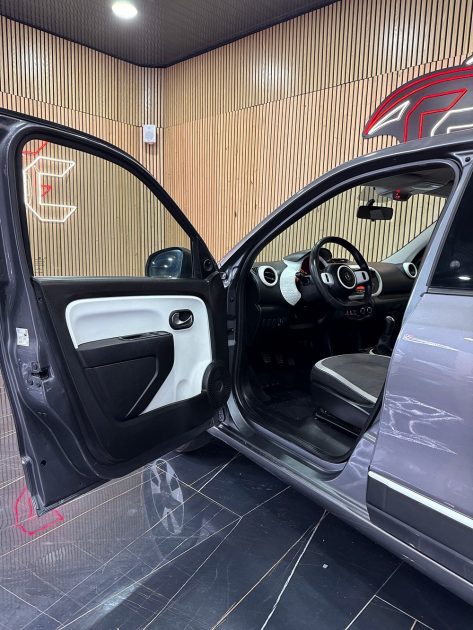 RENAULT TWINGO 2016