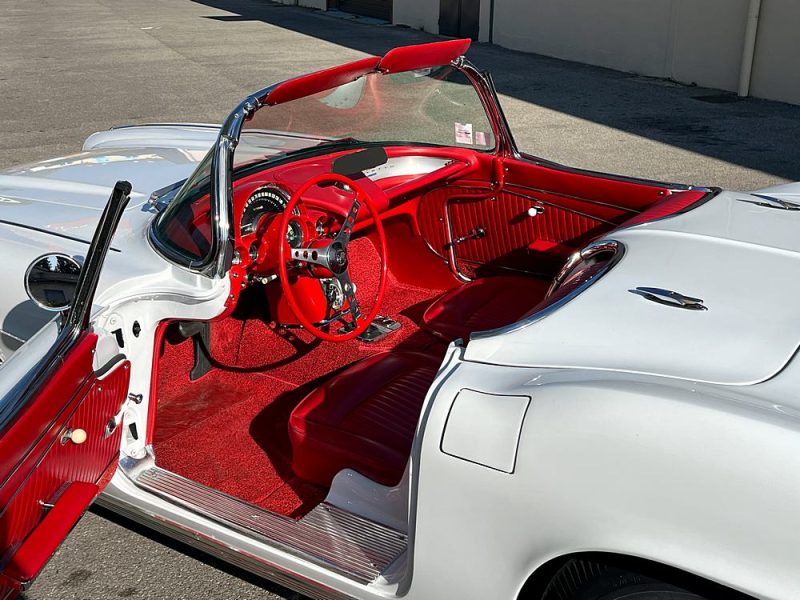 CHEVROLET Corvette C1 1962