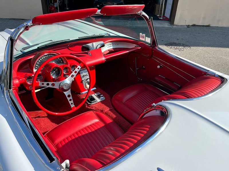 CHEVROLET Corvette C1 1962