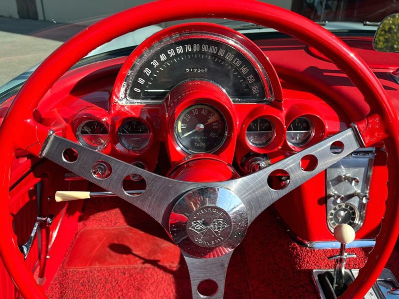 CHEVROLET Corvette C1 1962