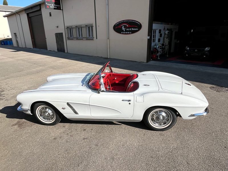 CHEVROLET Corvette C1 1962