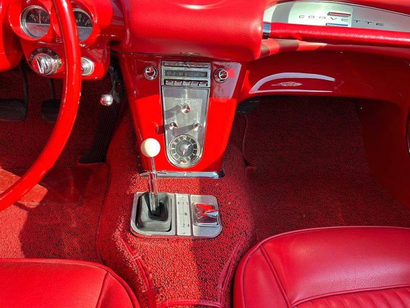 CHEVROLET Corvette C1 1962