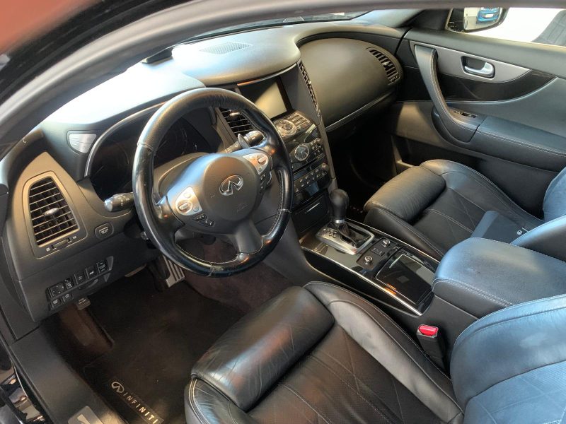 INFINITI FX30D 238Ch awd sport premium