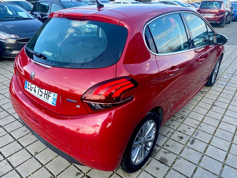 PEUGEOT 208 1.2L PureTech 110ch Allure S&S EAT6 5p