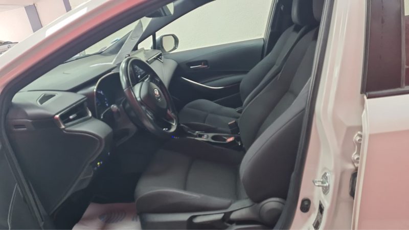 Toyota COROLLA TOURING SPORTS DYNAMIC BUSINESS 122cv 2021/TVA RECUPERABLE/1 ERE MAIN