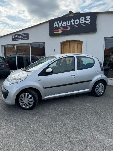 Citroën C1 1.0 68cv /  moteur à chaine / CT OK Révisée 