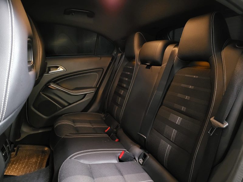 MERCEDES CLASSE A 180d 1.5 7G-DCT SENSATION / CAMERA + LED HIGH PERFORMANCE + SUIVIE COMPLET /