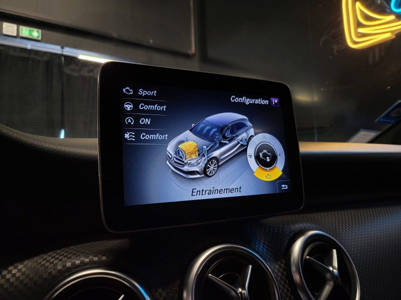 MERCEDES CLASSE A 180d 1.5 7G-DCT SENSATION / CAMERA + LED HIGH PERFORMANCE + SUIVIE COMPLET /