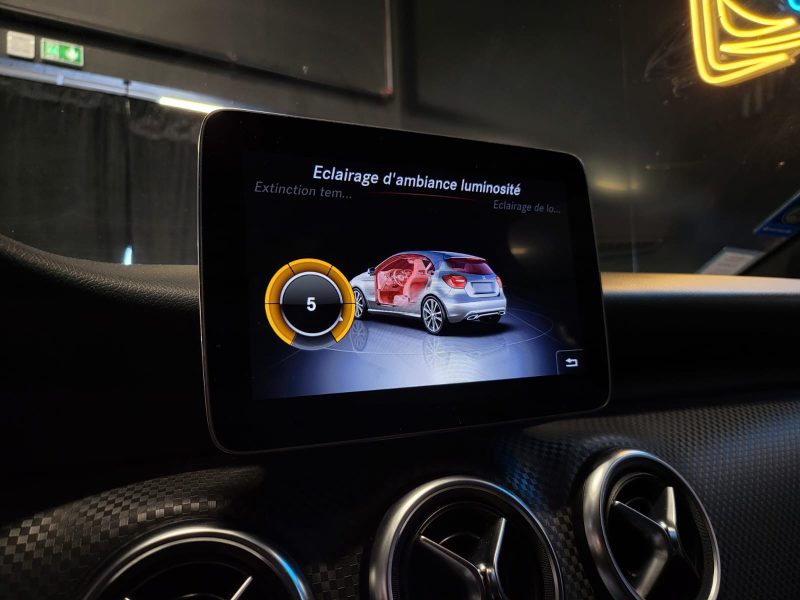 MERCEDES CLASSE A 180d 1.5 7G-DCT SENSATION / CAMERA + LED HIGH PERFORMANCE + SUIVIE COMPLET /