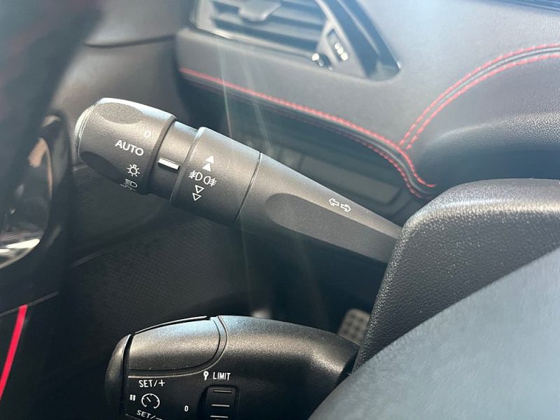 PEUGEOT 208 GTI 1.6 THP 208Ch - Garantie 6 mois