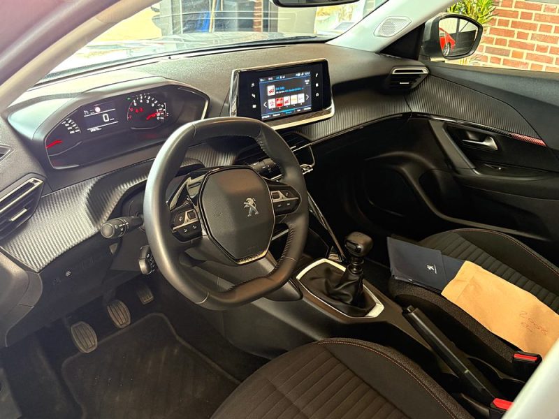 PEUGEOT 2008 1.5 BlueHdi 110Ch Allure - Garantie 6 mois 