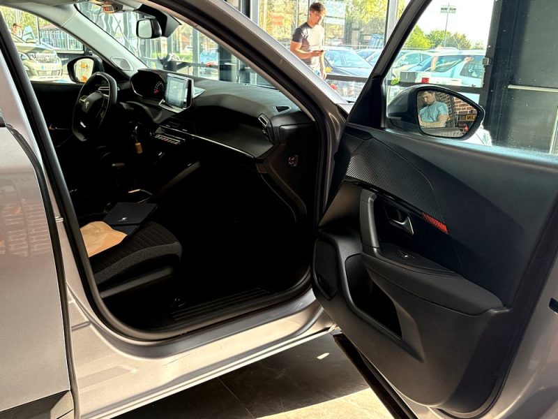 PEUGEOT 2008 1.5 BlueHdi 110Ch Allure - Garantie 6 mois 