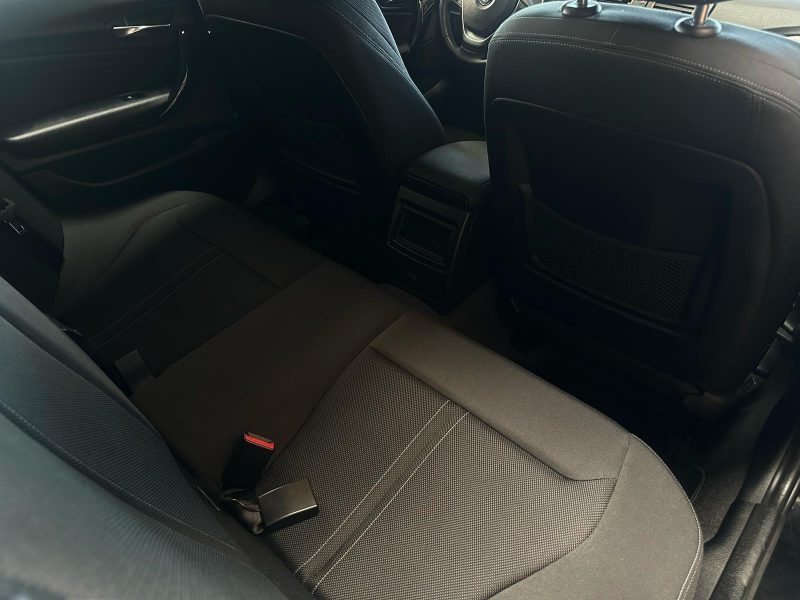BMW Série 1 116D 116Ch - GPS - Climatisation automatique - Radar av et arrière - Garantie 6 mois.