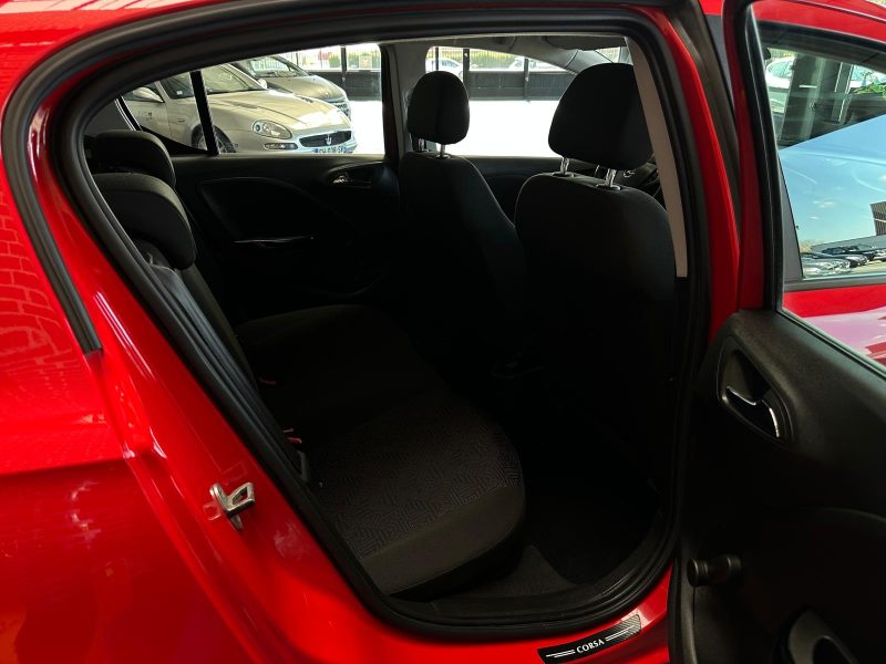 Opel Corsa 1.4i 90Ch Finition Excite - Apple Carplay - Radar de recul avec caméra - Garantie 6 mois.