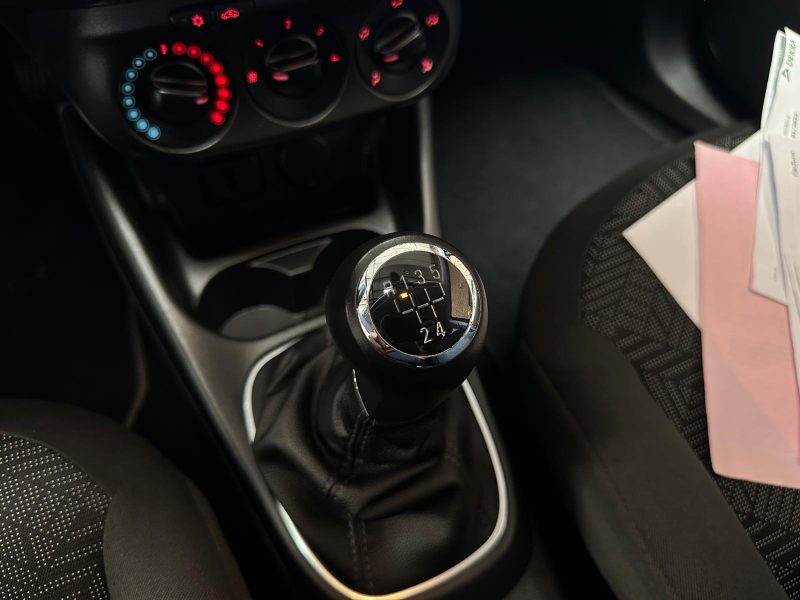 Opel Corsa 1.4i 90Ch Finition Excite - Apple Carplay - Radar de recul avec caméra - Garantie 6 mois.