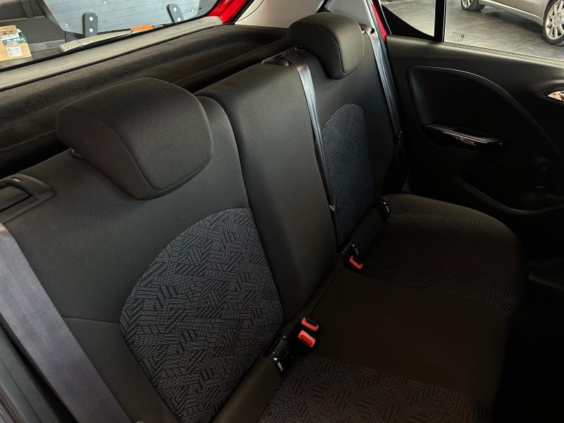 Opel Corsa 1.4i 90Ch Finition Excite - Apple Carplay - Radar de recul avec caméra - Garantie 6 mois.