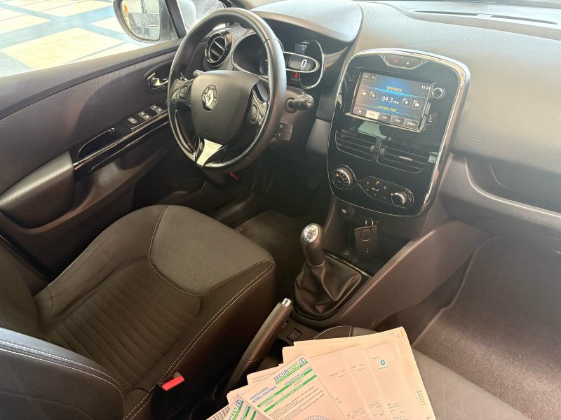 Renault Clio IV 1.5 DCI 90Ch Finition Intens - GPS - Bluetooth - Radar de recul - Garantie 6 mois.