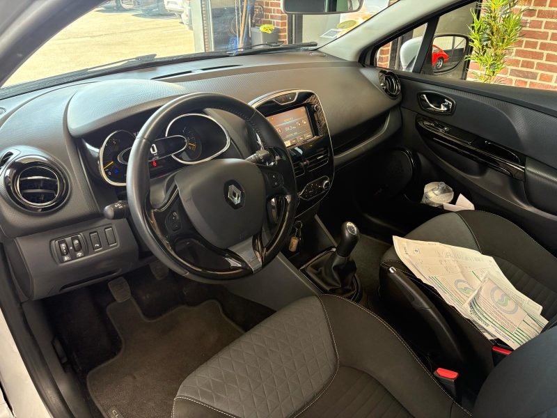 Renault Clio IV 1.5 DCI 90Ch Finition Intens - GPS - Bluetooth - Radar de recul - Garantie 6 mois.