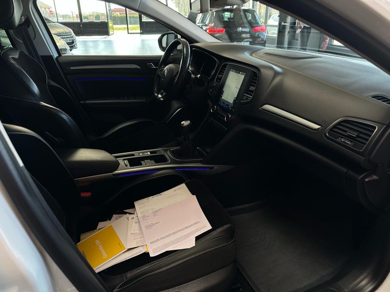 Renault Megane 4 1.5 Blue DCi 116Ch Finition Business Intens - Garantie 6 mois 