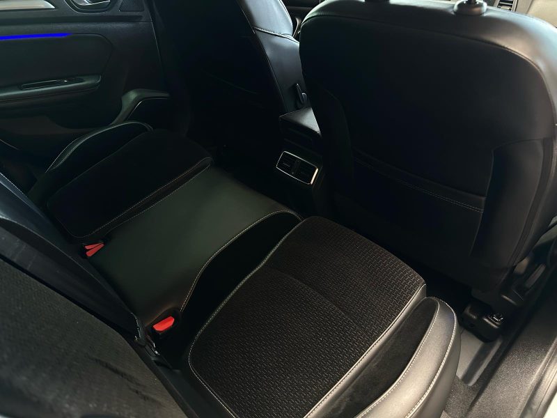 Renault Megane 4 1.5 Blue DCi 116Ch Finition Business Intens - Garantie 6 mois 