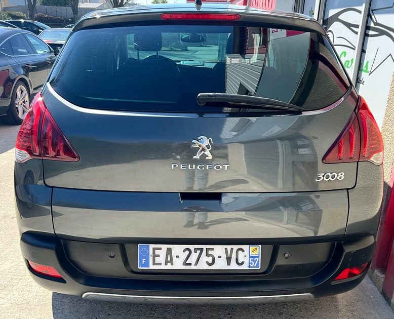 PEUGEOT 3008 2016