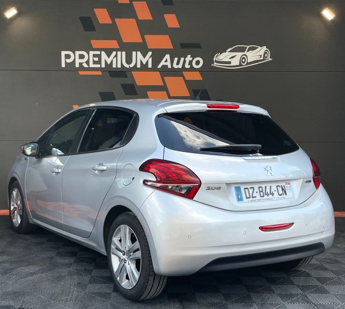 PEUGEOT 208 2016