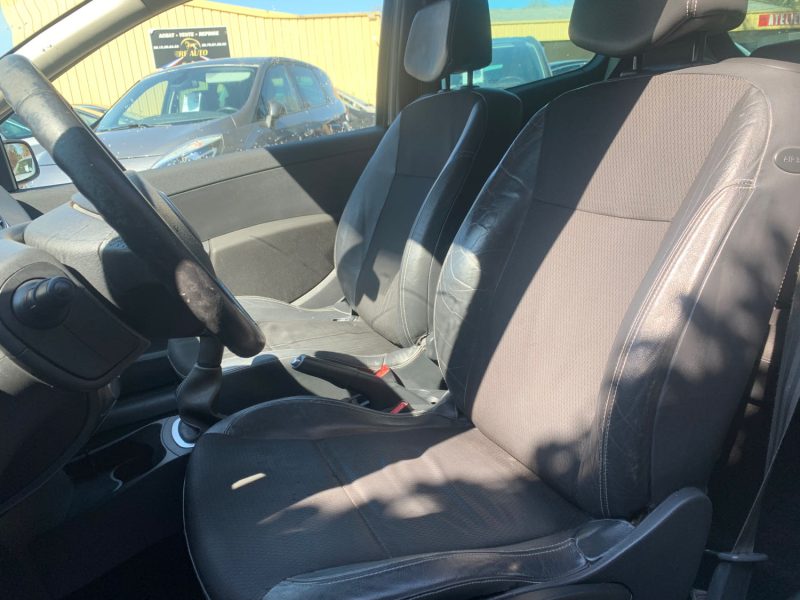 RENAULT CLIO 2007 1.2i - 16V