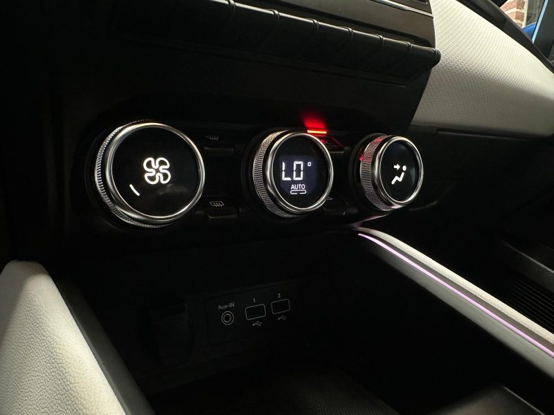 Renault Clio 1.0i TCe 90Ch - GPS - Radar de recul - Climatisation automatique - Garantie 6 mois. 