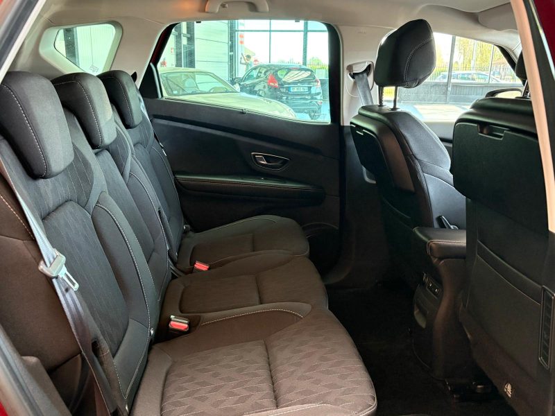 Renault Scenic 1.3i 140Ch Finition Limited  - Sièges chauffants - Garantie 6 mois.