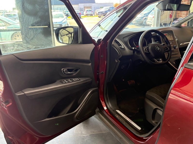 Renault Scenic 1.3i 140Ch Finition Limited  - Sièges chauffants - Garantie 6 mois.