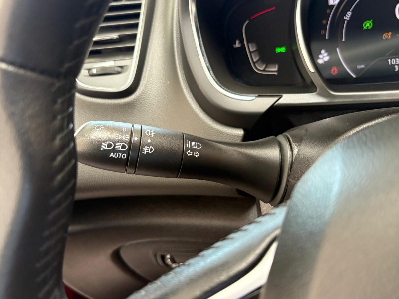 Renault Scenic 1.3i 140Ch Finition Limited  - Sièges chauffants - Garantie 6 mois.