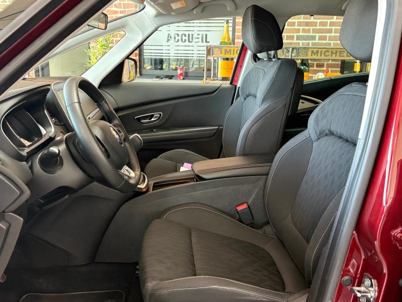 Renault Scenic 1.3i 140Ch Finition Limited  - Sièges chauffants - Garantie 6 mois.