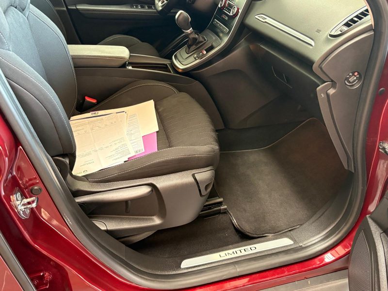 Renault Scenic 1.3i 140Ch Finition Limited  - Sièges chauffants - Garantie 6 mois.