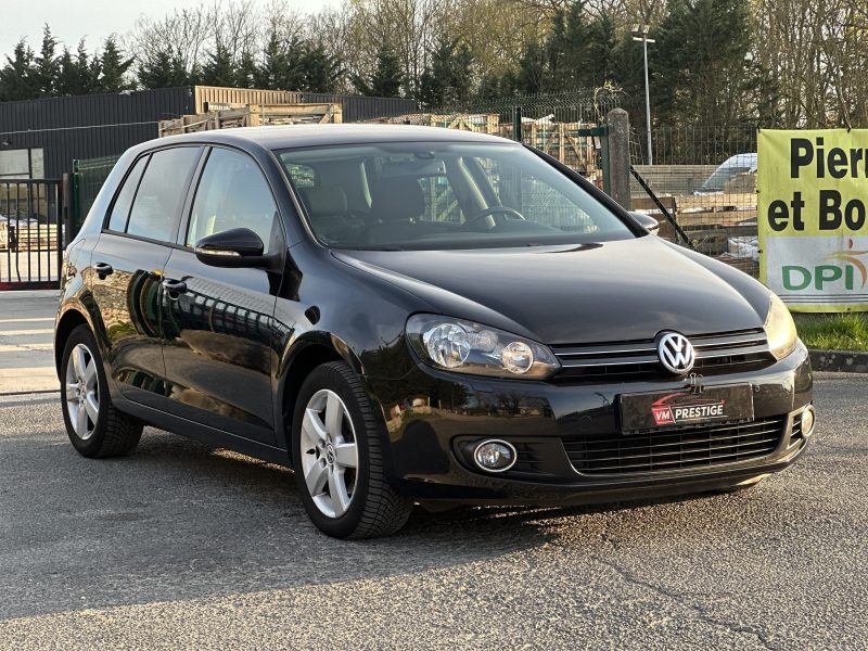 VOLKSWAGEN GOLF 2010