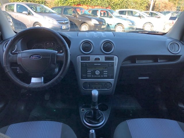 FORD FUSION 1.4L TDCI 70Cv / GARANTIE&REVISEE