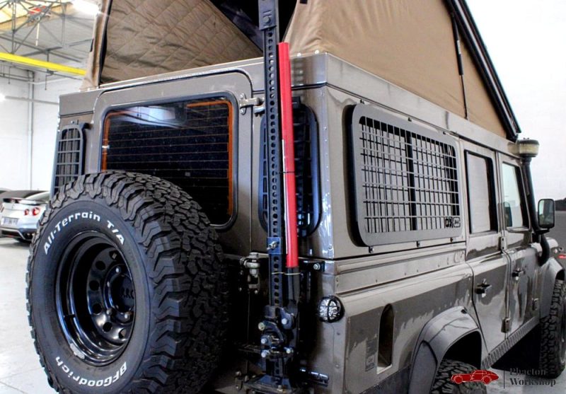 LAND ROVER DEFENDER 110 Station Wagon 2003