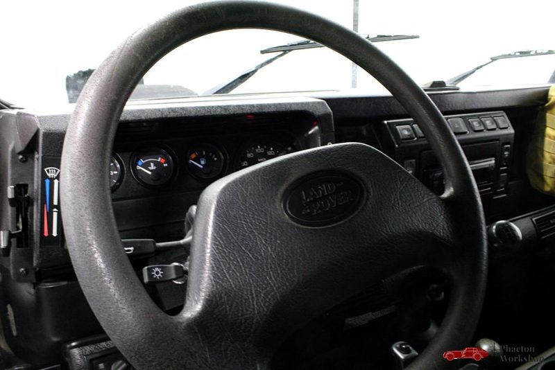 LAND ROVER DEFENDER 110 Station Wagon 2003