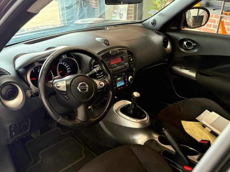NISSAN JUKE 2012