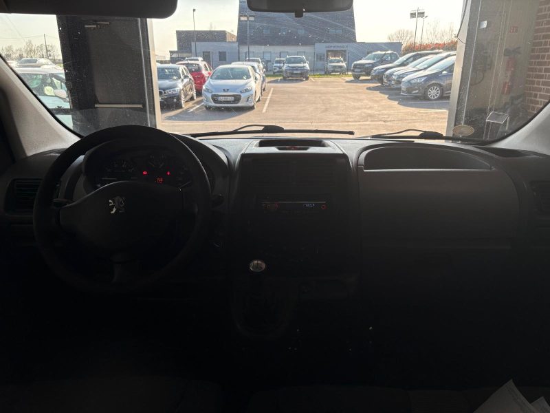 PEUGEOT EXPERT 2010