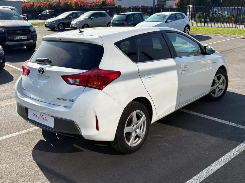 TOYOTA AURIS 2014