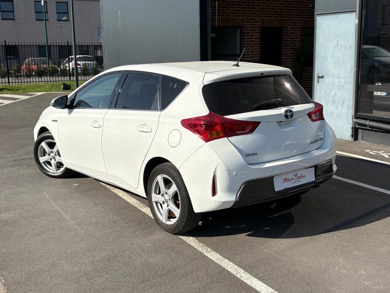 TOYOTA AURIS 2014